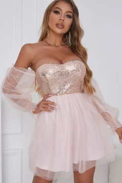 Bonito uma linha fora do vestido de regresso a casa amarelo ombro