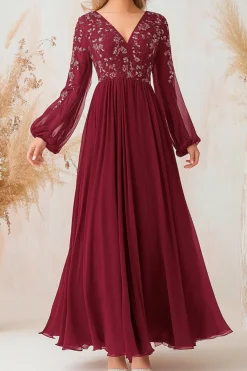 Borgonha elegante uma linha V-neck mãe de vestidos de noiva com apliques de renda