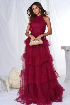 Borgonha Halter Tiered Tule Uma Linha Long Prom Dress