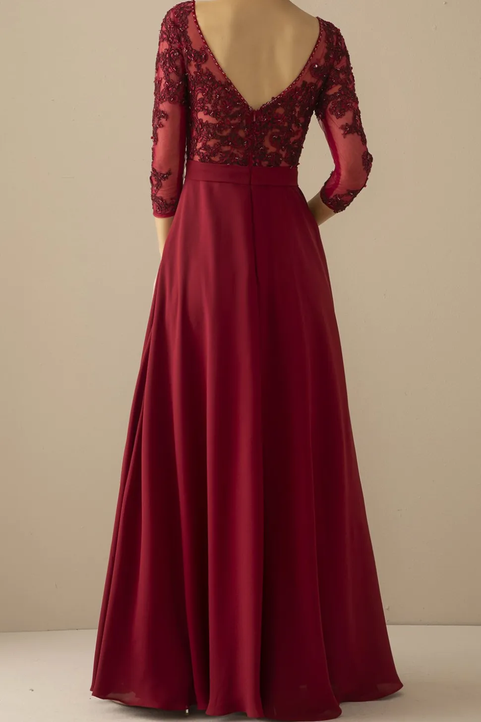 Borgonha Mãe da noiva vestido com mangas