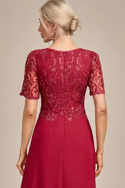 Borgonha Uma linha de pescoço redondo lantejoulas mãe do vestido de noiva com apliques