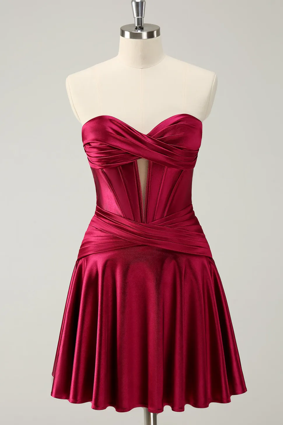 Borgonha Uma Linha Querida Strapless Keyhole Cetim Homecoming Dress