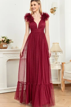 Borgonha Uma Linha V Pescoço Mangas Tull Prom Dress