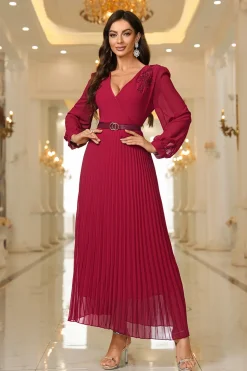 Borgonha Uma Linha V Pescoço Plissado Appliques Belted Prom Dress com mangas compridas