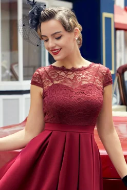 Borgonha Vestido Vintage de Renda