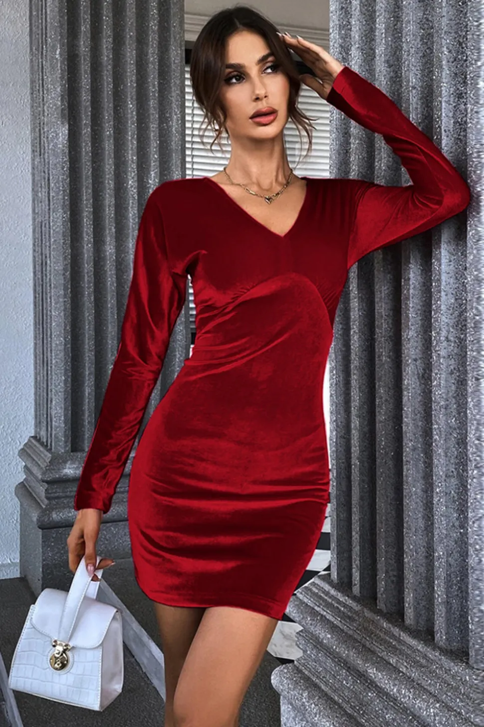 Borgonha V-Neck Veludo Vestido Curto de Festa