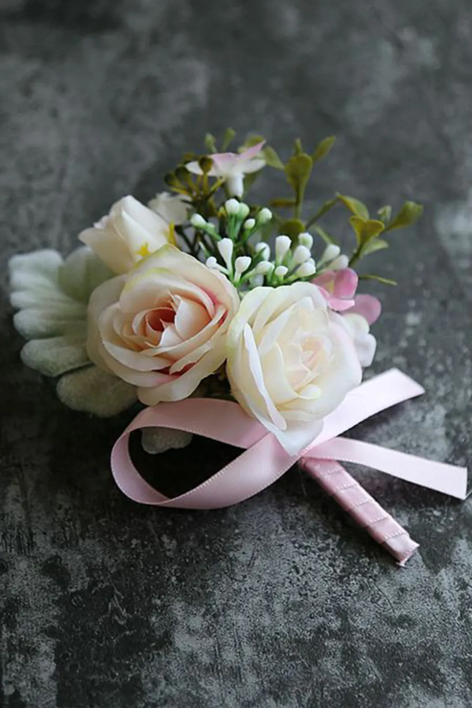 Boutonniere de damasco masculino elegante para festa de casamento