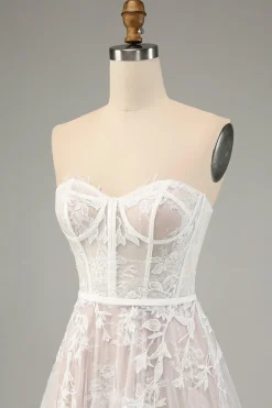 Branco A Line Sweetheart Sweep Train Corset Vestido de Noiva com Applique Lace