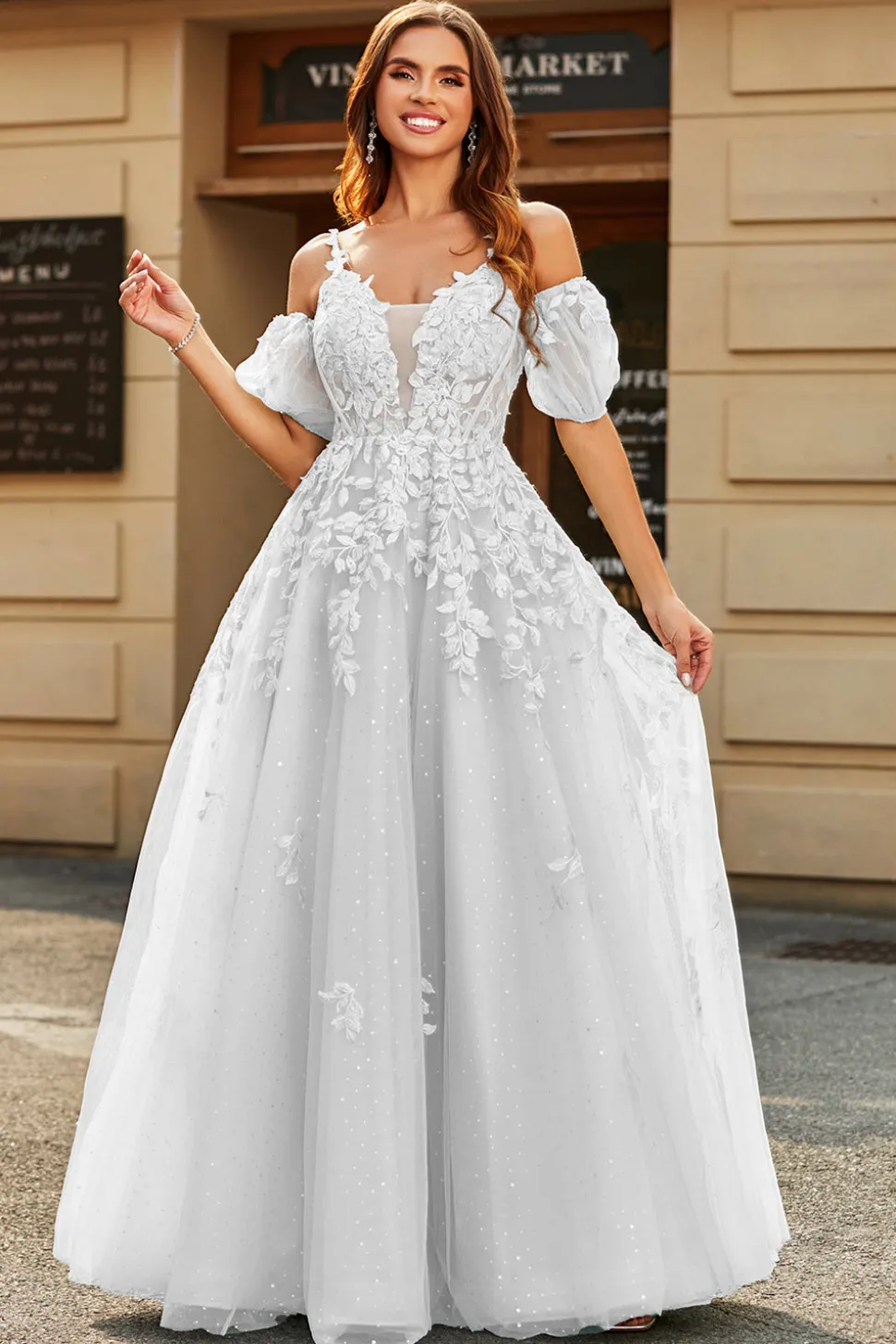 Branco A-Line Puff mangas vestido de noiva longo com apliques