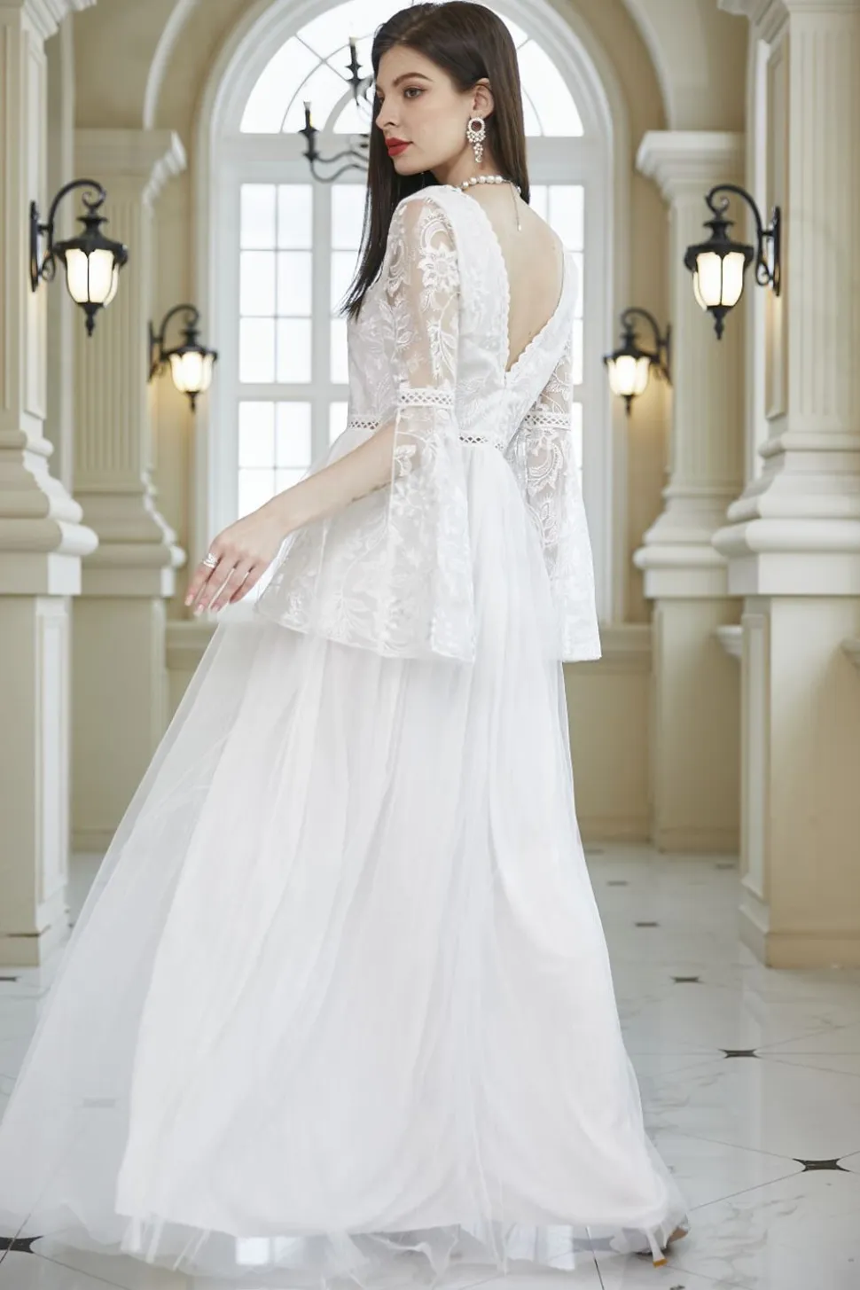 Branco A-Line V Neck Lace Bell Mangas Longo Vestido de Festa de Casamento