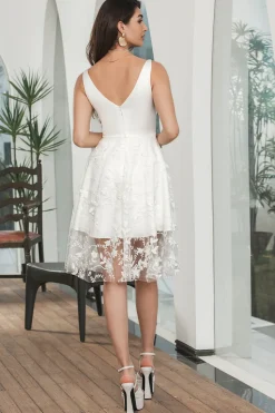 Branco A-Line V-Neck Flor Renda Vestido de Graduação Curto