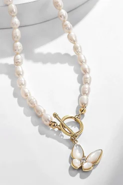 Branco brilhante grande borboleta gargantilha Dainty Pearl Chain Colar
