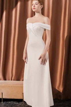 Branco fora do ombro cetim longo vestido de baile