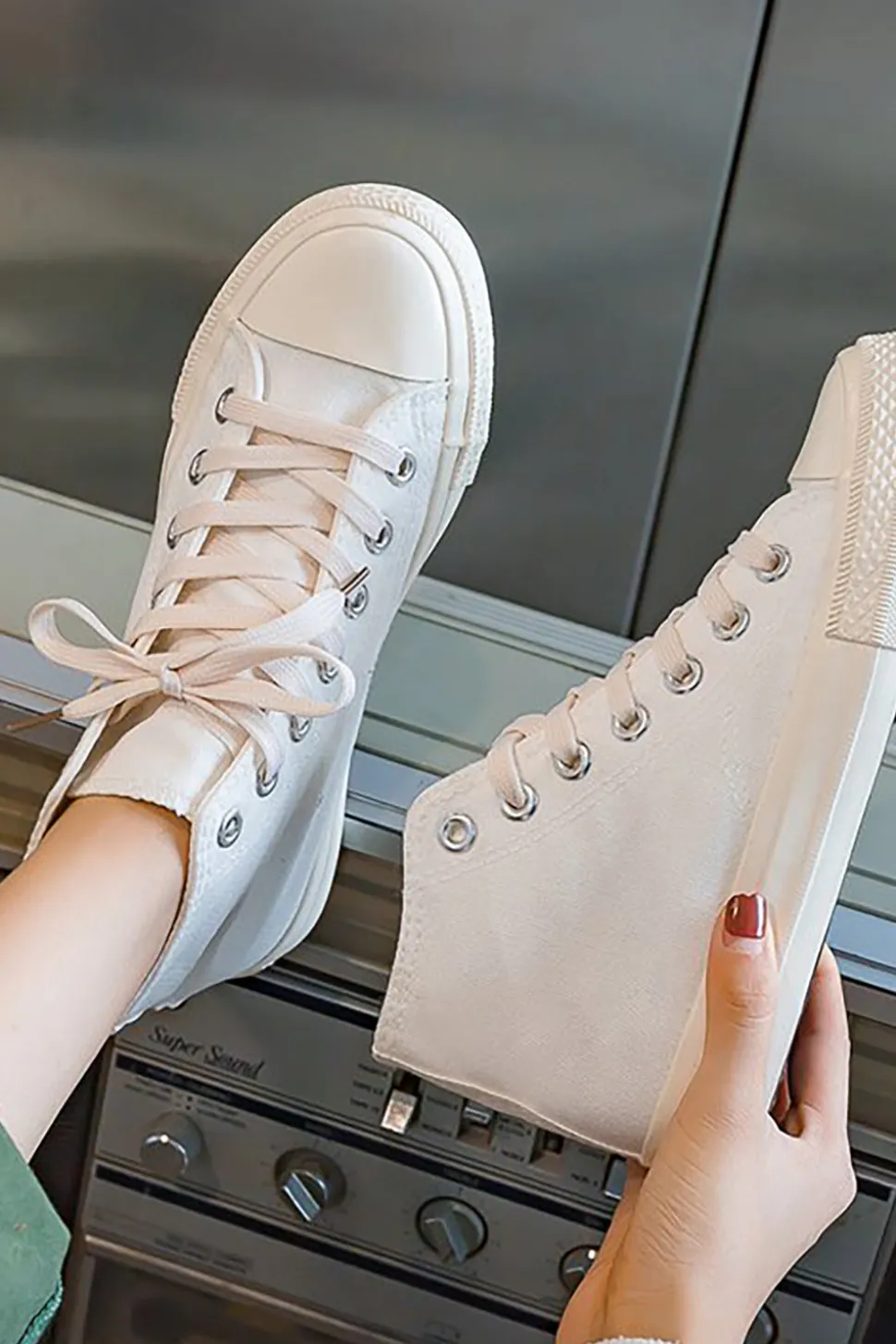 Branco Mid Top Lace Up Ténis de Lona