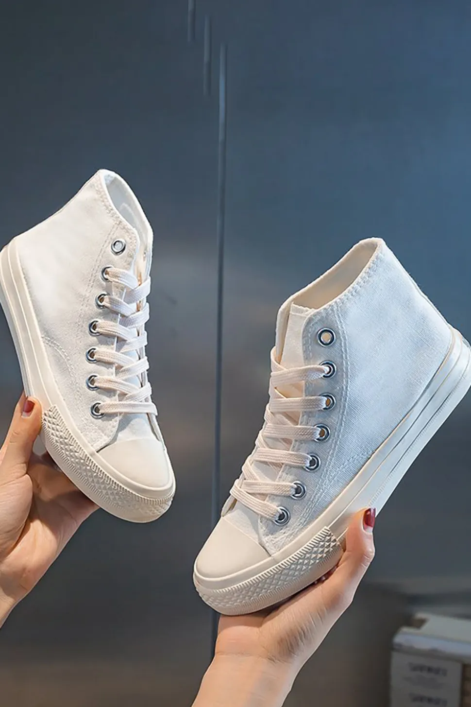 Branco Mid Top Lace Up Ténis de Lona
