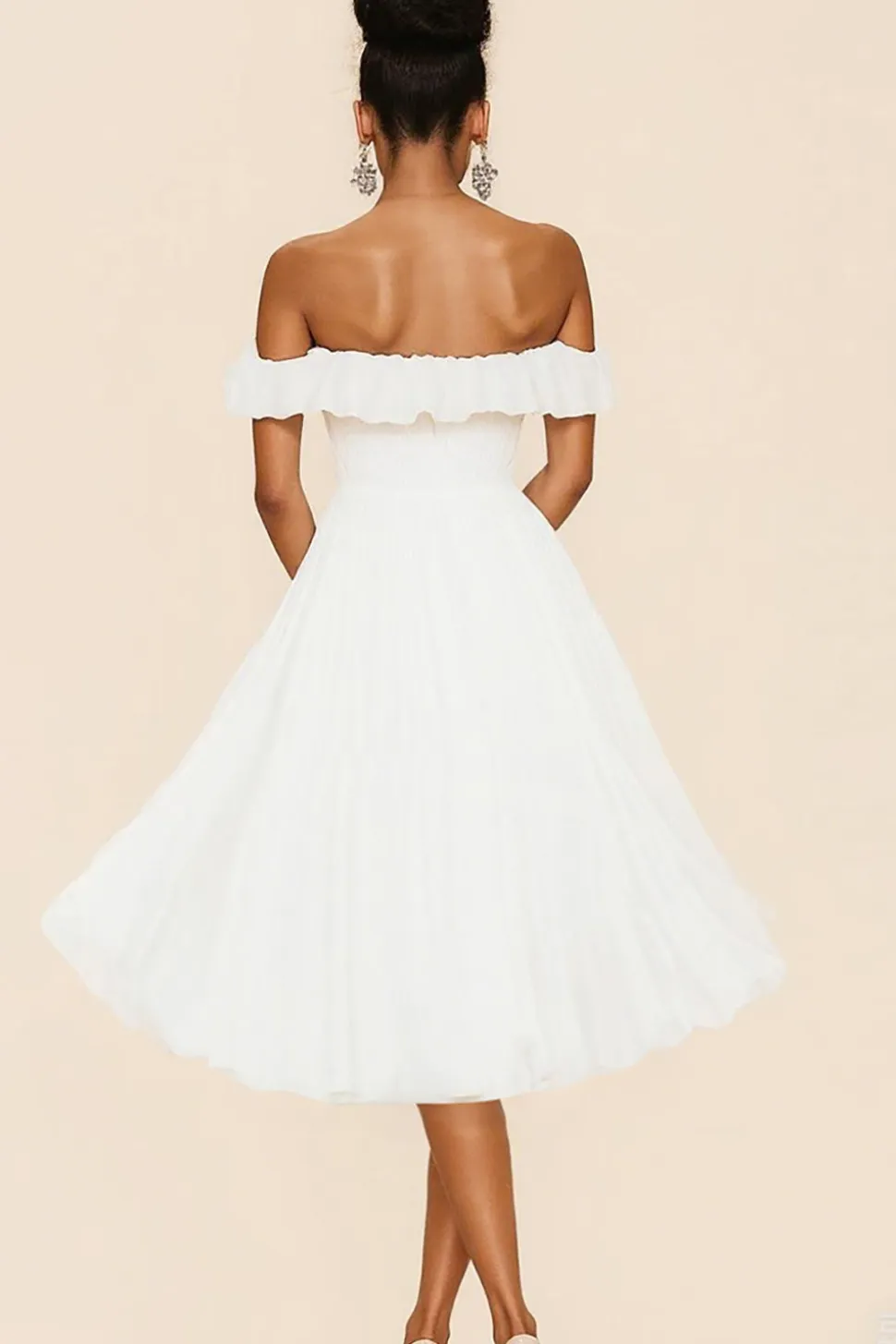 Branco Off The Shoulder A Line Ruffles Vestido de Formatura