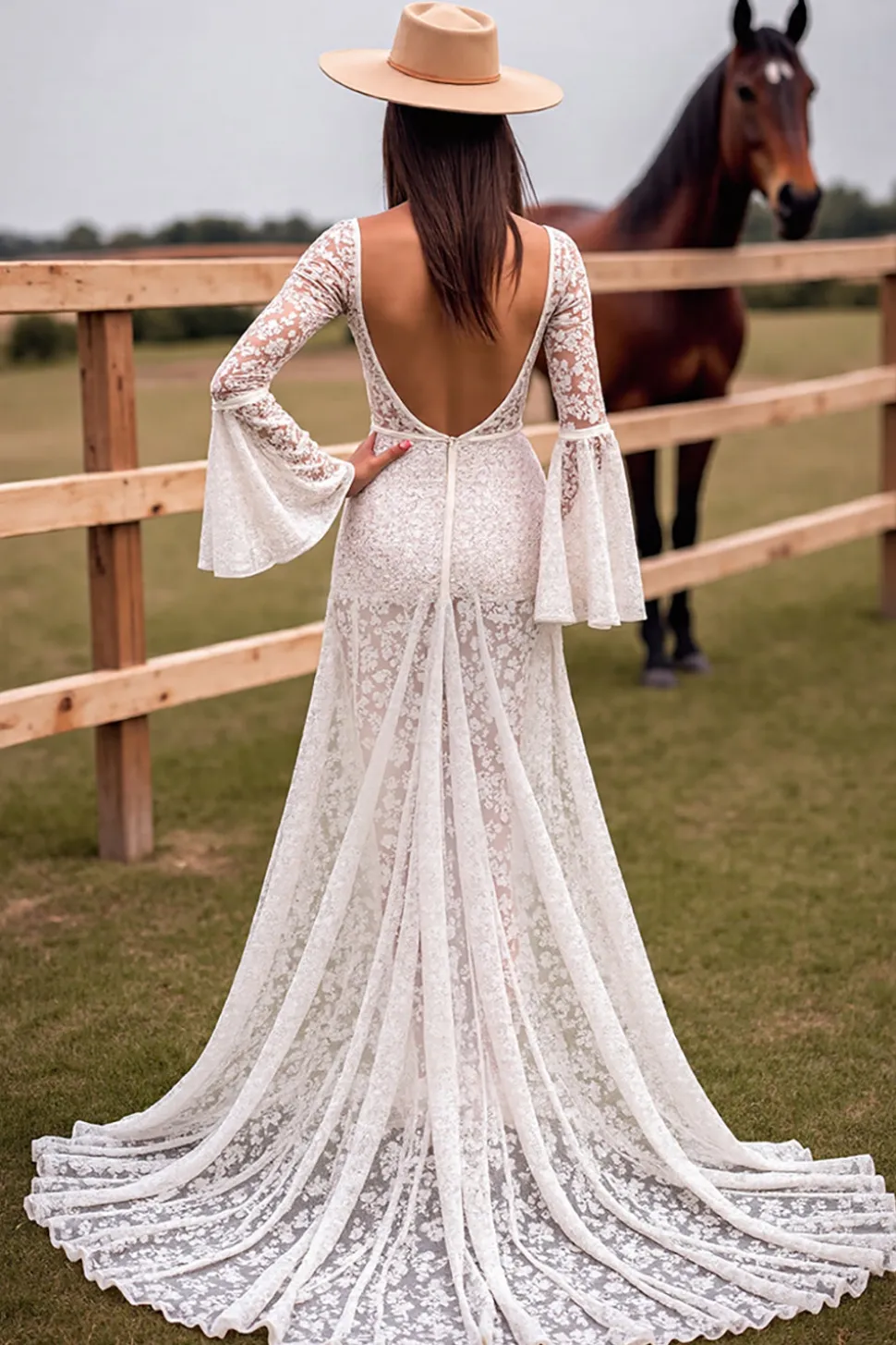 Branco Renda Decote em V Sweep/Brush Trem Vestido de Noiva Boho com Fenda