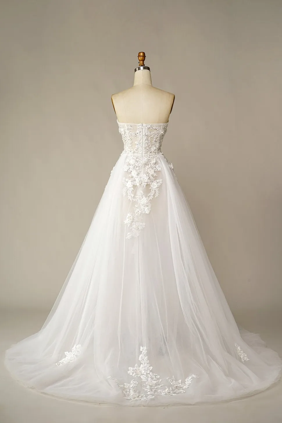 Branco Sem Alças Linha-A Vestido de Noiva com Apliques