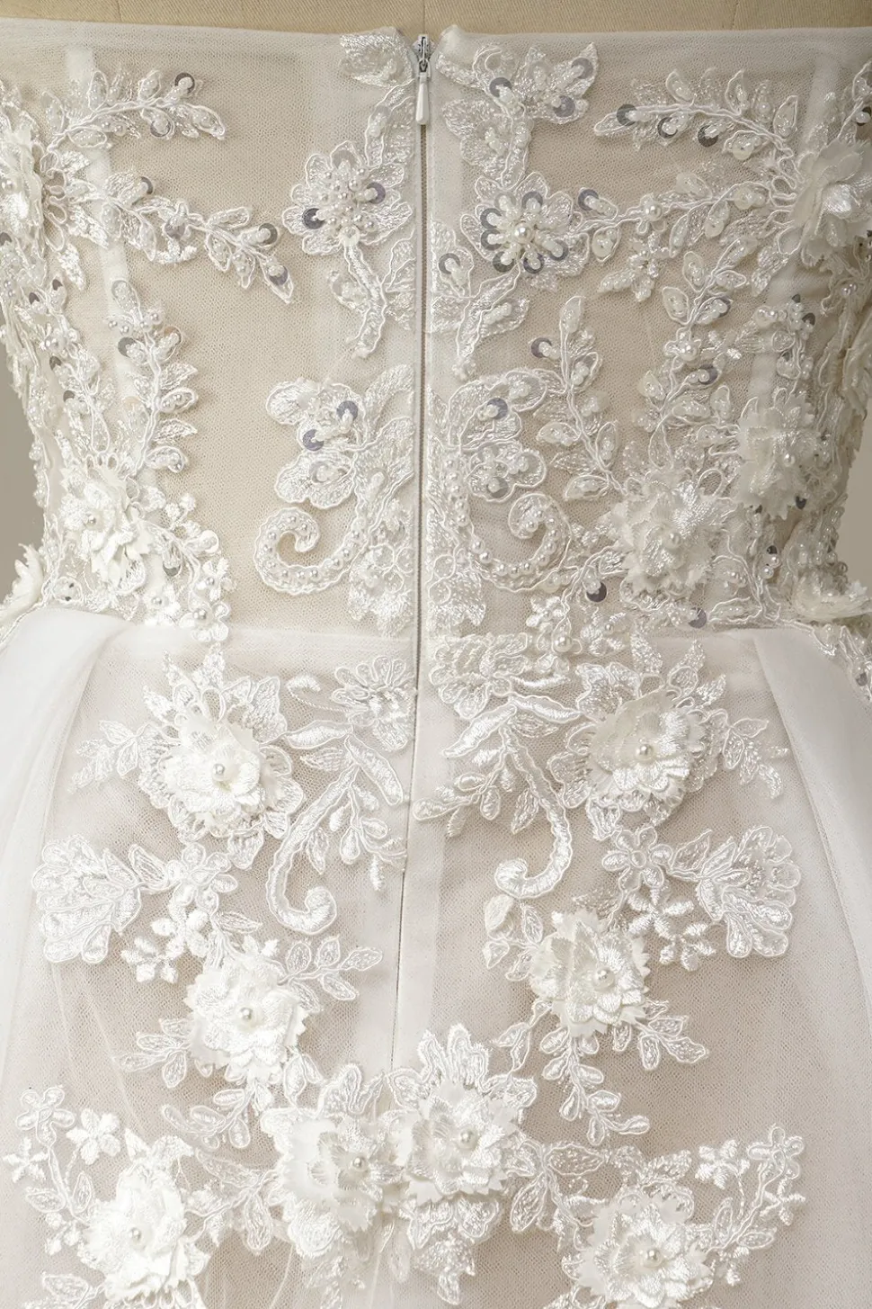 Branco Sem Alças Linha-A Vestido de Noiva com Apliques