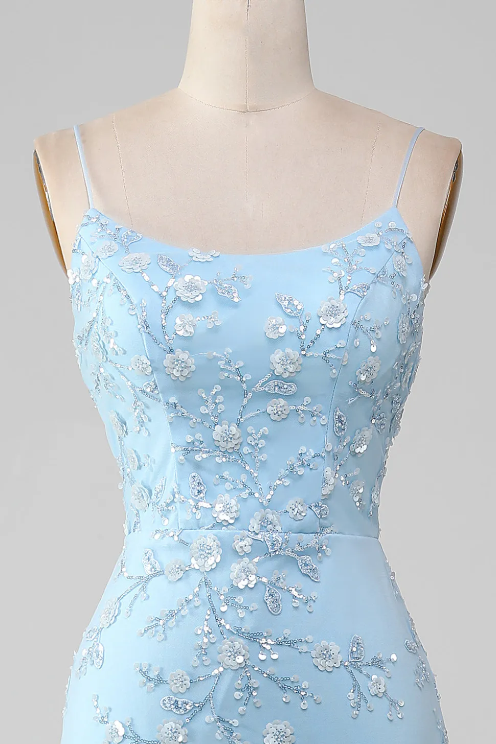 Brilhante azul claro frisado sereia longo vestido de baile