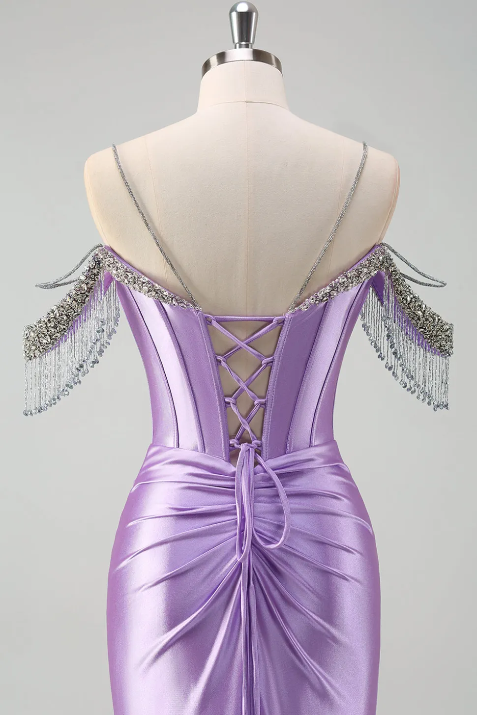 Brilhante Lilás Sereia Ombro Frio Tassels Cetim Frisado Frisado Vestido de Baile de Formatura com Fenda