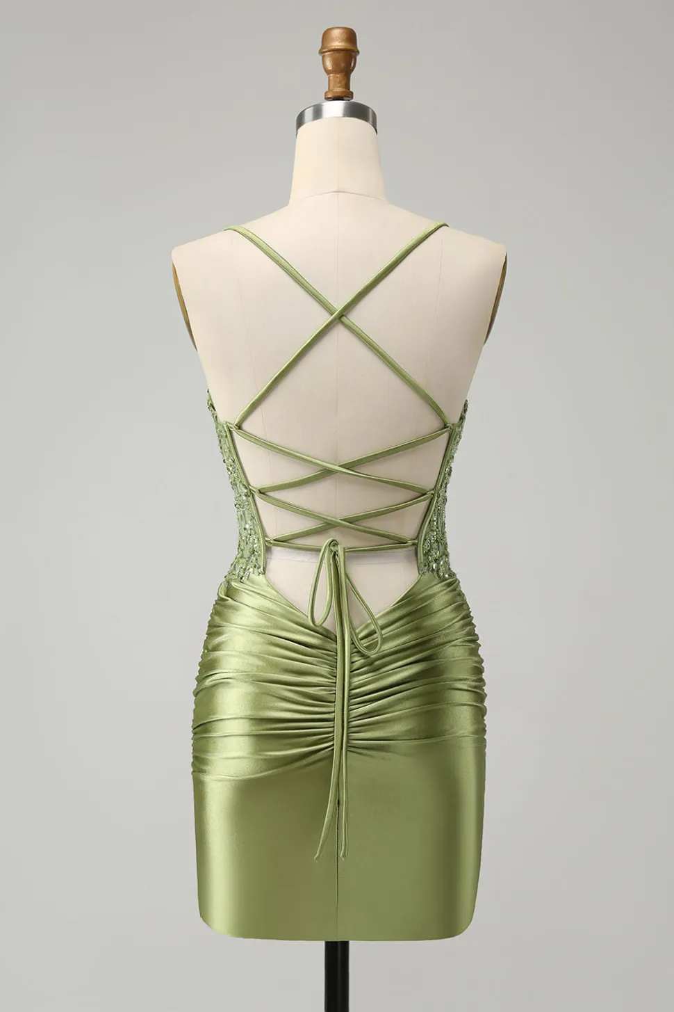 Brilhantemente Verde Luz Apertado Esparguete Correias Homecoming Vestido com Apliques