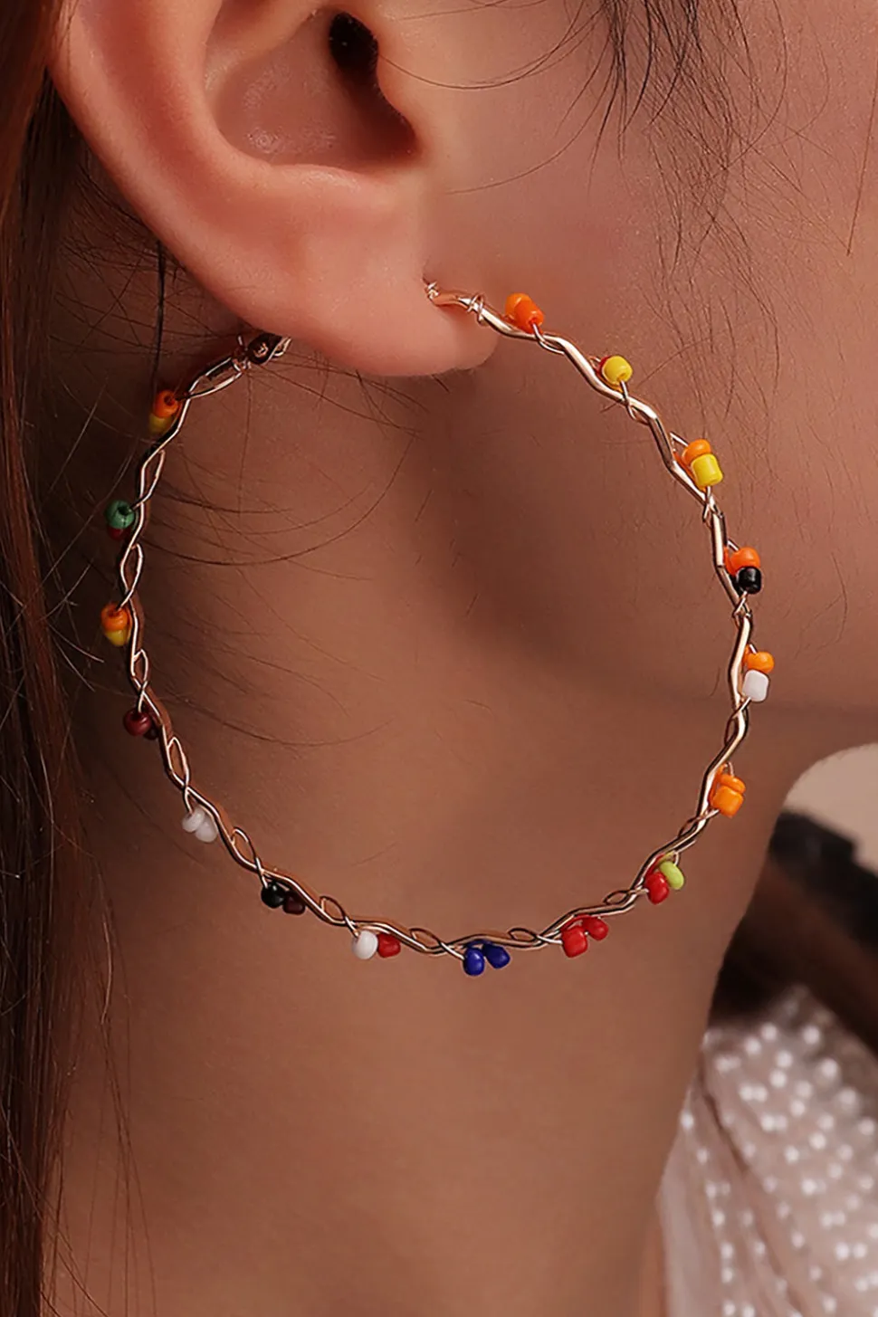 Brincos coloridos loop boho estilo