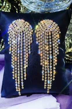 Brincos de gota de rinoceronte de ouro