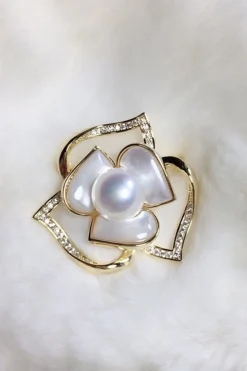 Broche Branco Rhinestone & Pearls