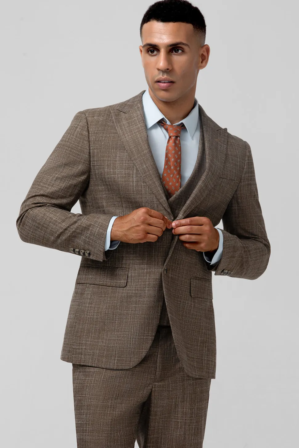 Brown Peak Lapel 3 Peça Single Breasted Homens Prom Ternos