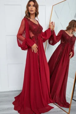 Burgundy Beaded Longo vestido de baile com renda