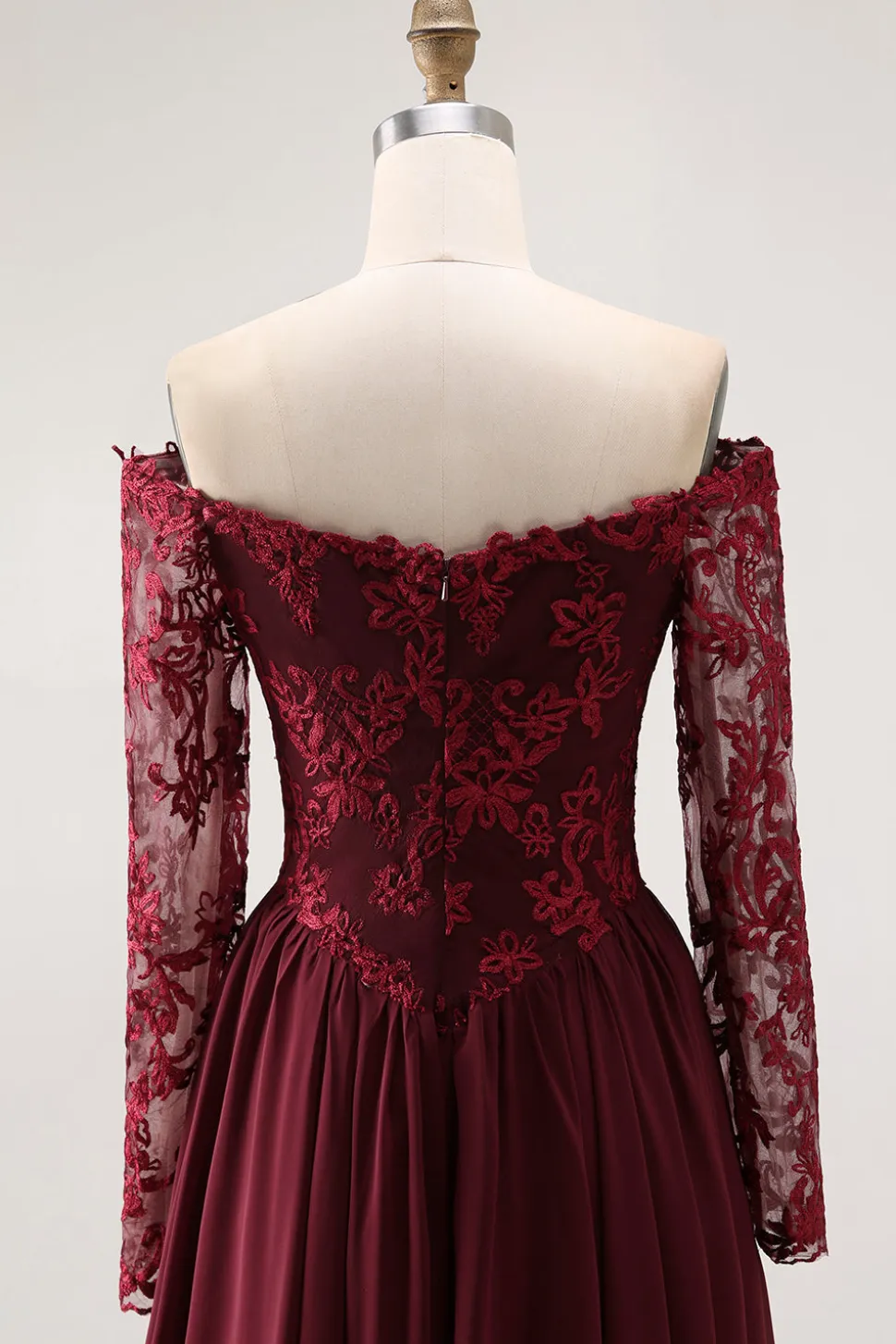 Cabernet Uma Linha Strapless Mãe do Vestido de Noiva com Renda