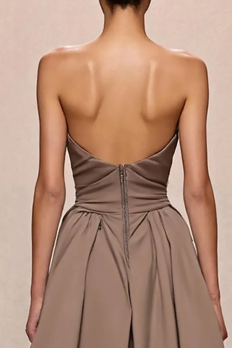 Café Cetim A-Line Ruched Strapless Vestido de Noite Longo