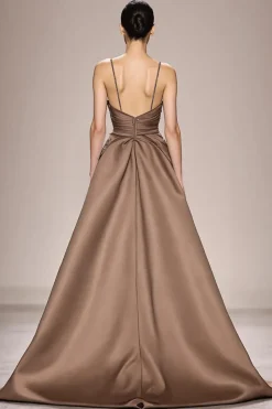 Café Cetim Ruched uma linha longo vestido de noite com fenda