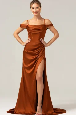 Café Sereia Ombro Frio Espartilho Espartilho Longo Vestido de Dama de Honra com Fenda