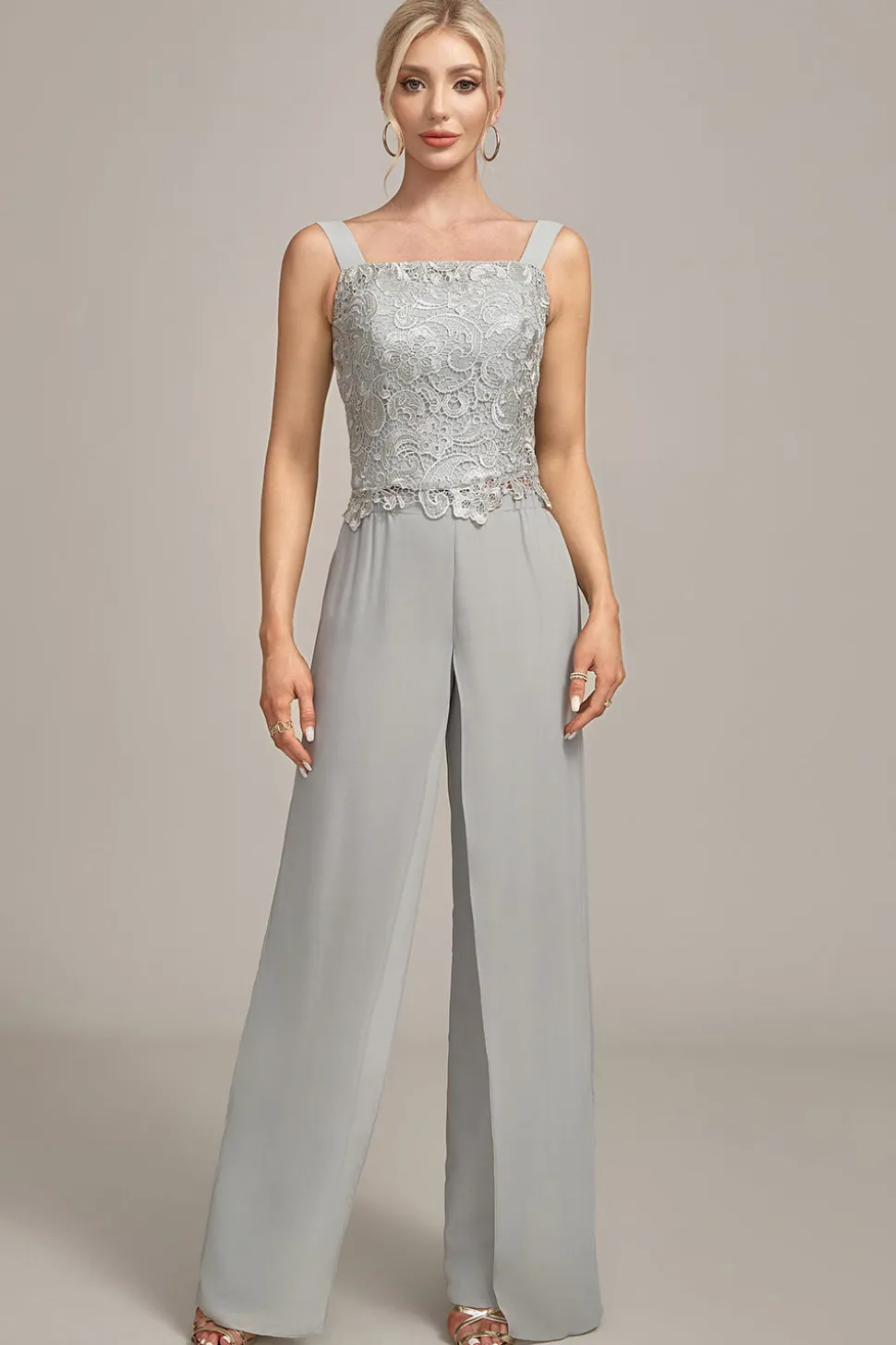 Calça Chiffon Prateada e Top de Renda Mãe da Noiva Wide Pant Suits
