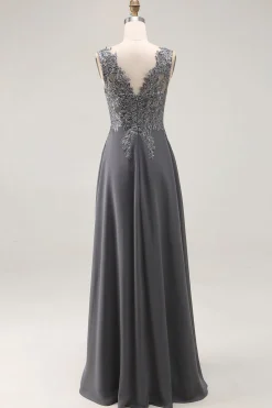 Carvão A Line V-Neck Lace Long Mother of the Bride Dress with Appliques