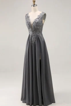 Carvão A Line V-Neck Lace Long Mother of the Bride Dress with Appliques