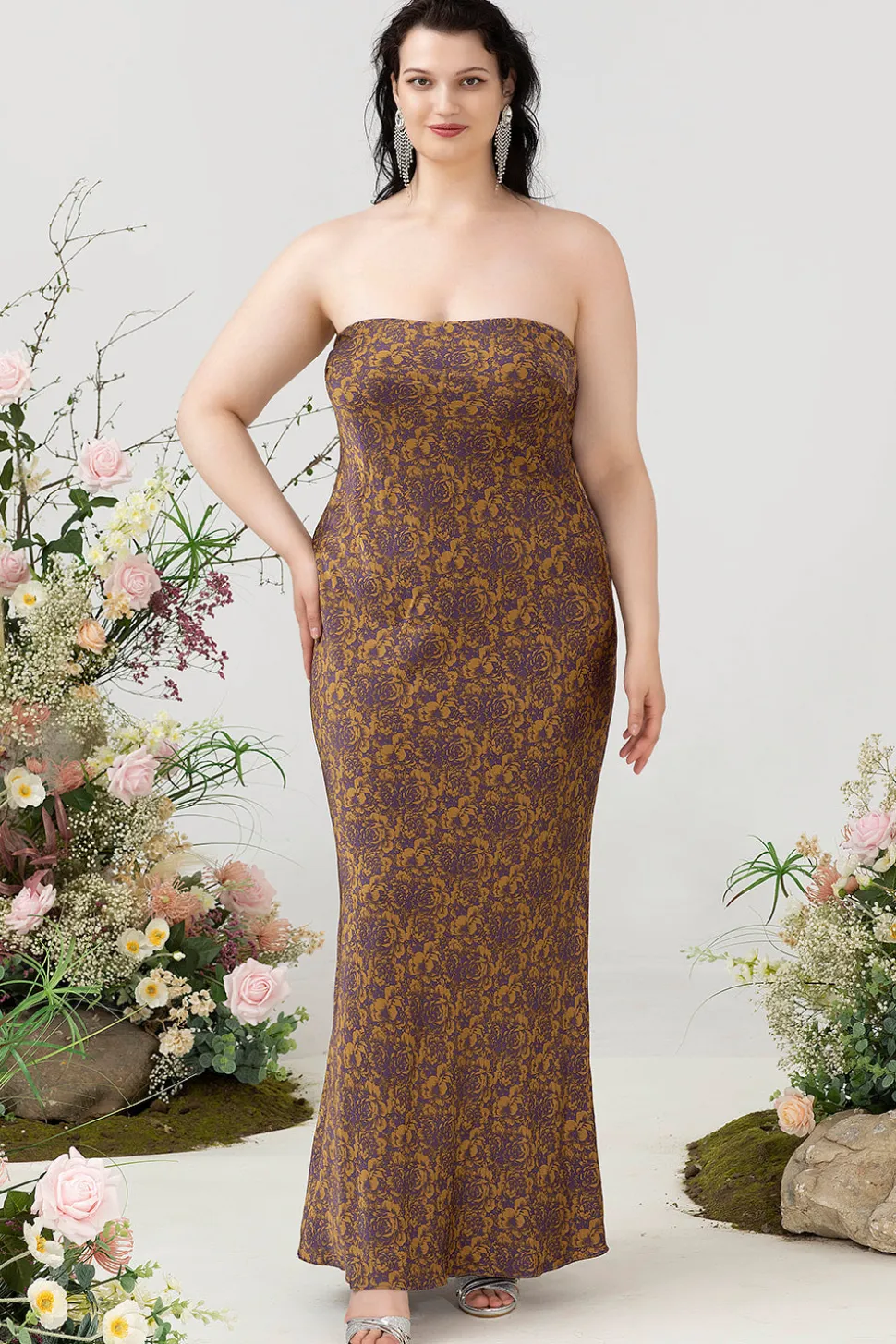 Castanho Sem Cintas Tamanho Grande Vestido de Dama de Honor