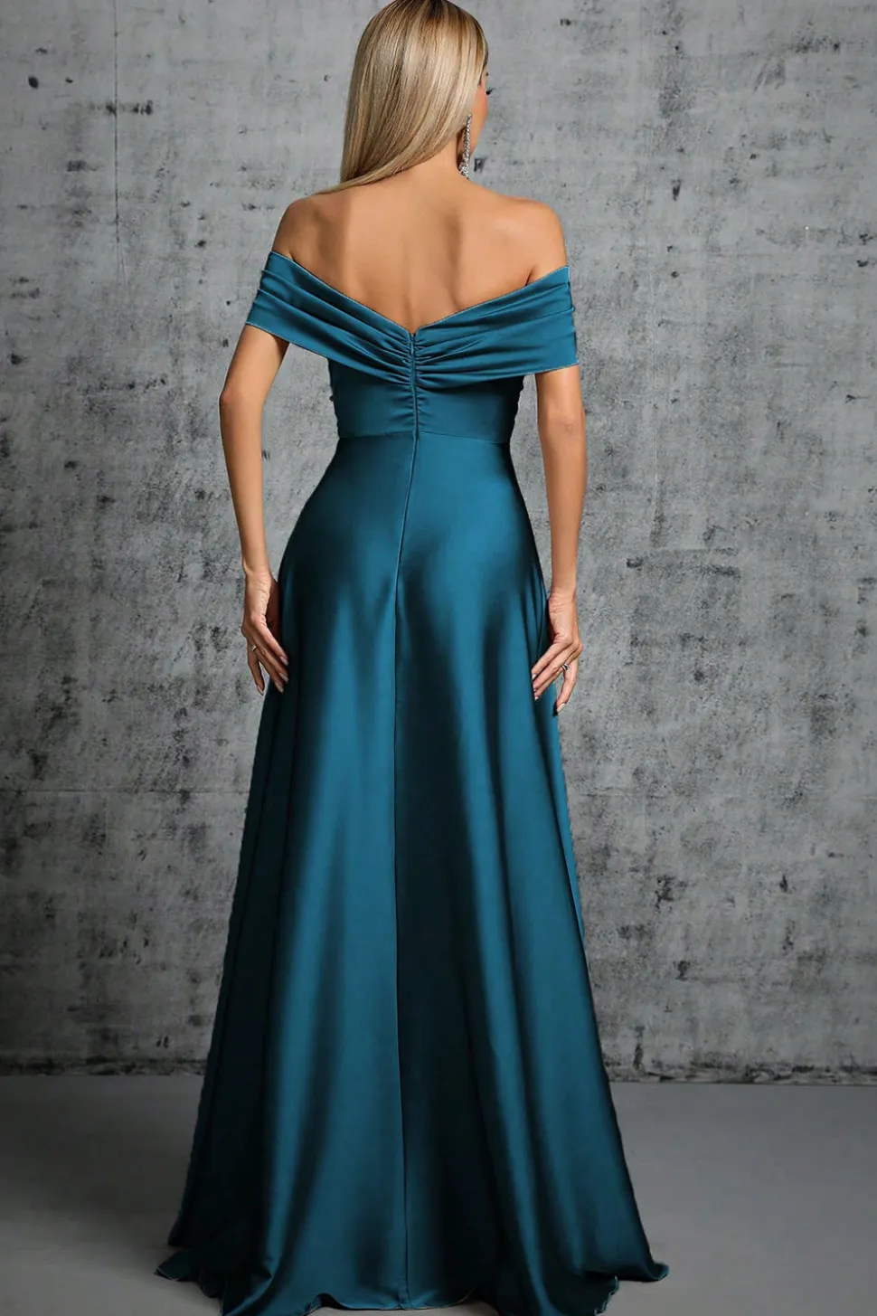 Cetim azul pavão fora do ombro vestido formal