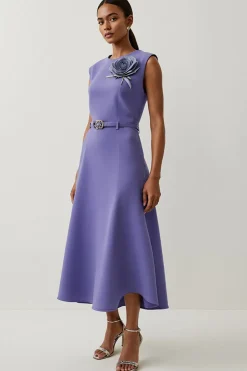 Cetim roxo Uma linha de chá comprimento semi formal vestido com flor 3D
