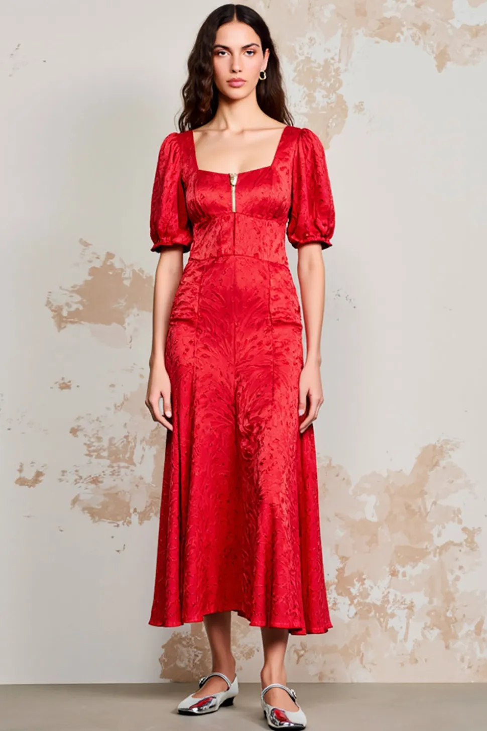 Cetim Vermelho Pescoço Quadrado Longo Vestido De Noiva Convidado