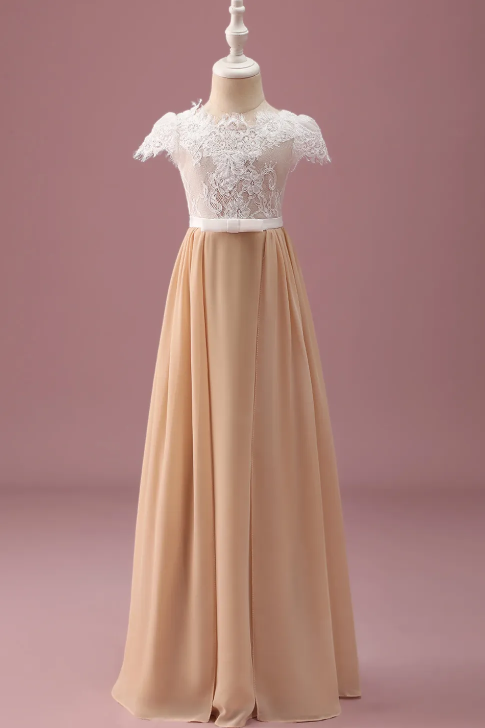 Champagne A Line Lace Junior Vestido Madrinha Com Mangas Curtas