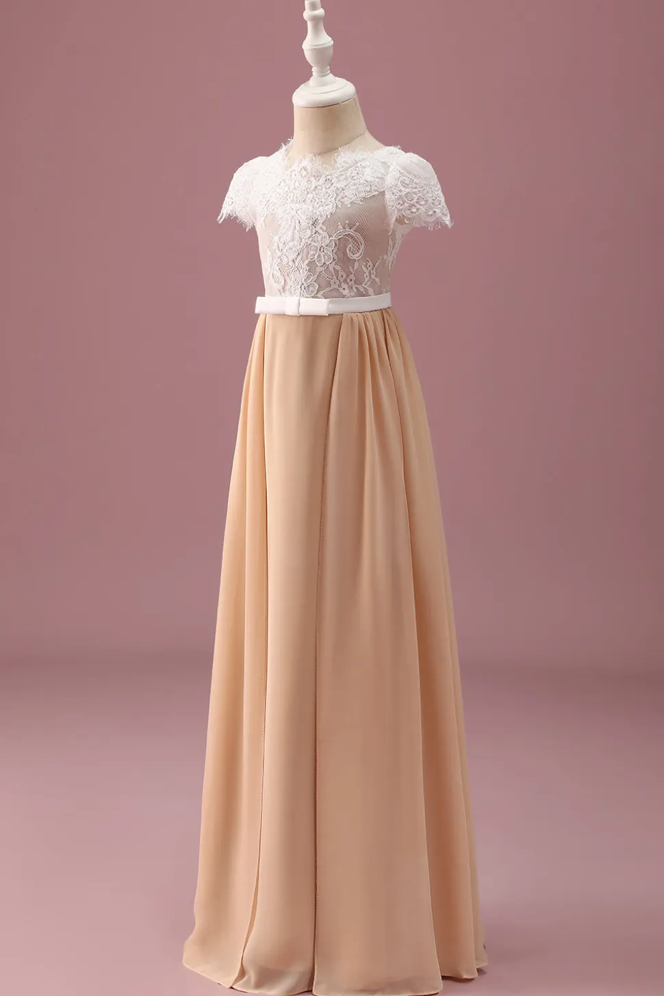 Champagne A Line Lace Junior Vestido Madrinha Com Mangas Curtas