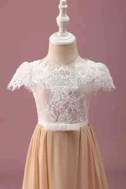 Champagne A Line Lace Junior Vestido Madrinha Com Mangas Curtas