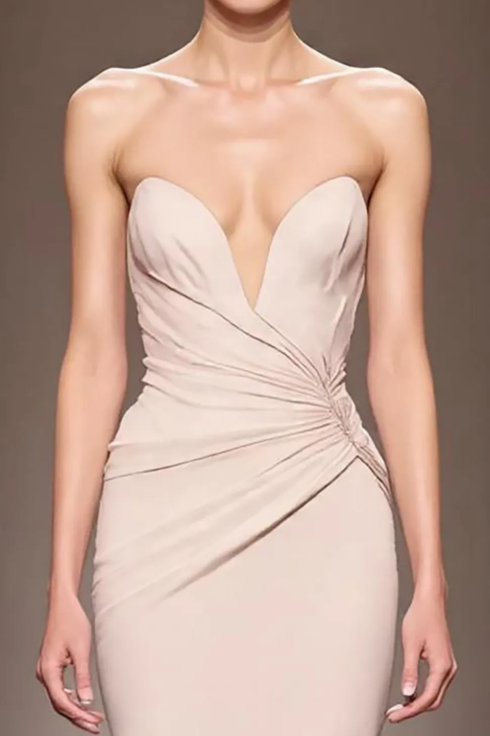 Champagne Cetim Sereia Strapless Ruched Long Evening Dress