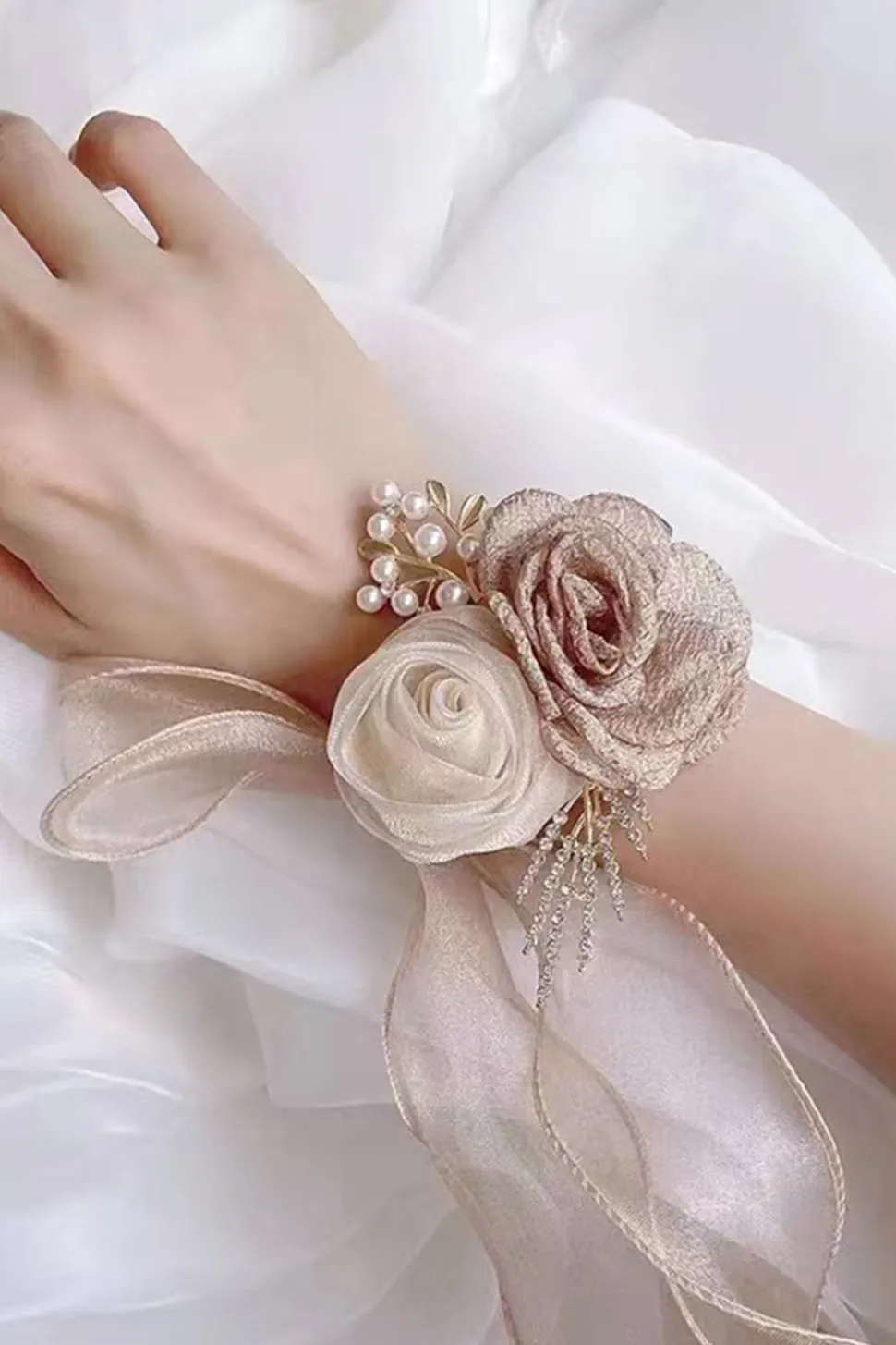 Champagne Duas Flores Corsage Pulso com Fita