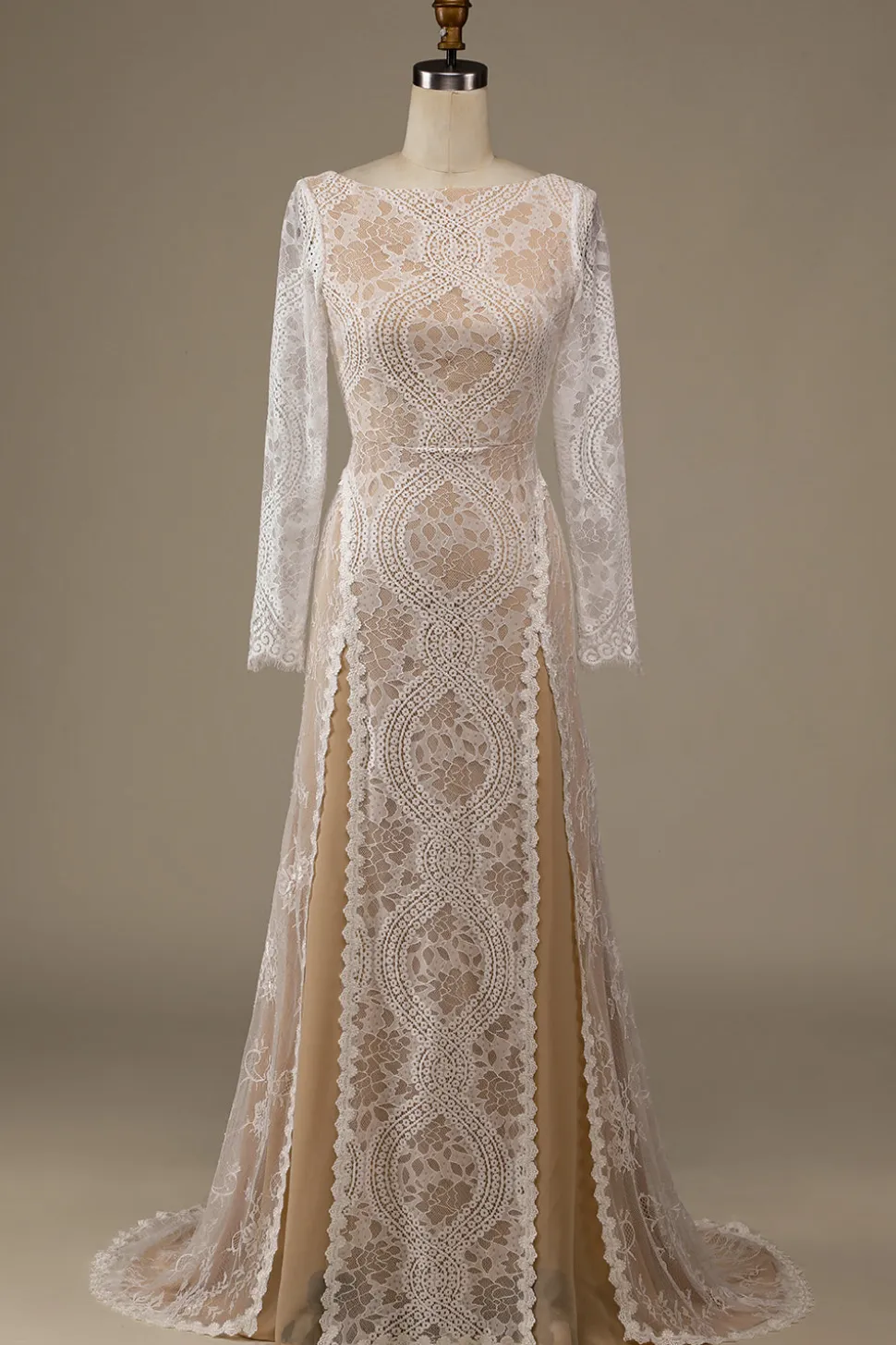Champagne mangas compridas renda varrer trem vestido de noiva