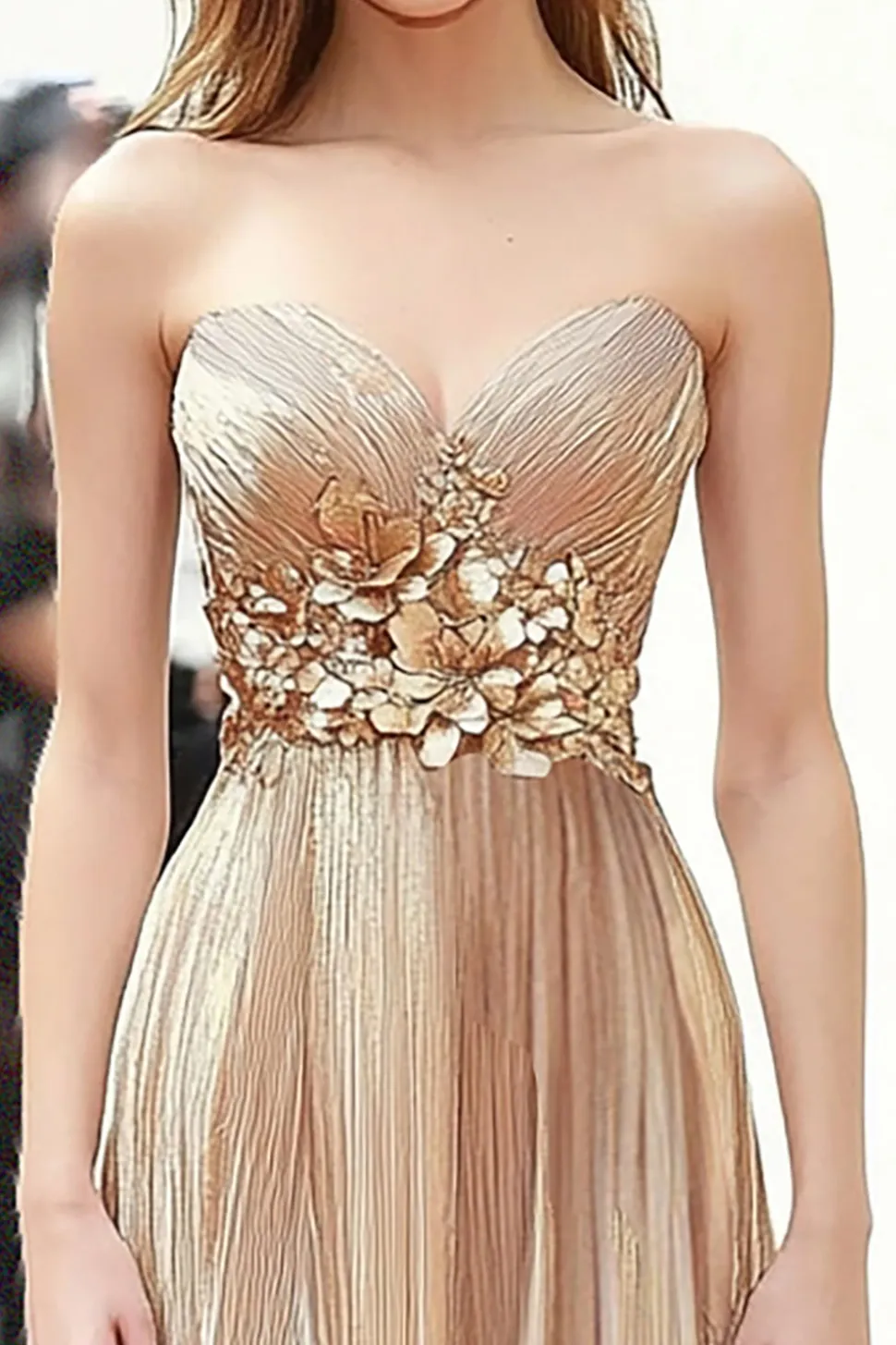 Champagne Metallic Sweetheart Um Vestido de Gala Linha