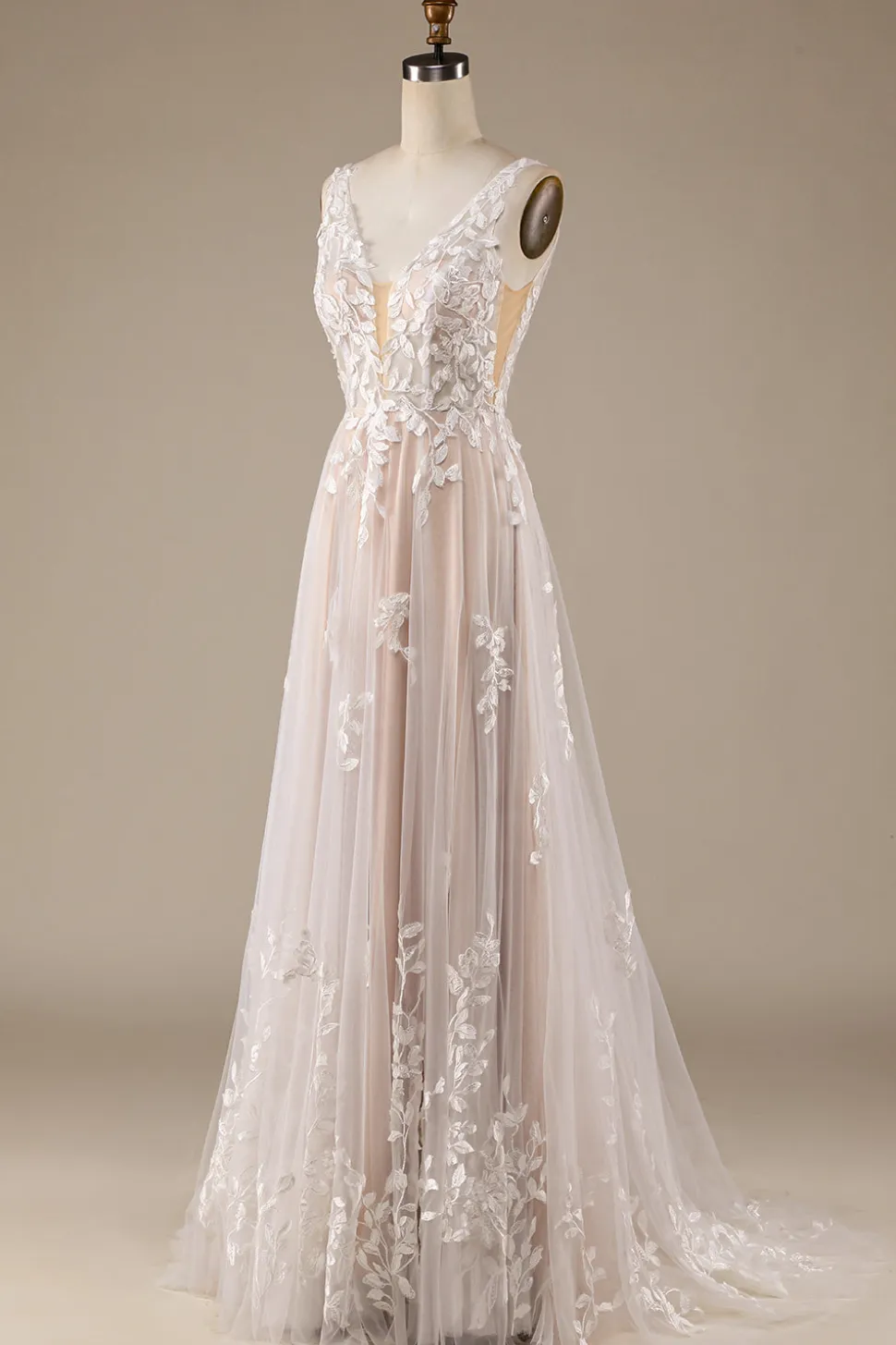 Champagne V-Neck Backless Tule Vestido de Noiva com Renda